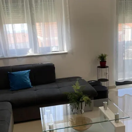 Appartement Apartment Rogoznica *