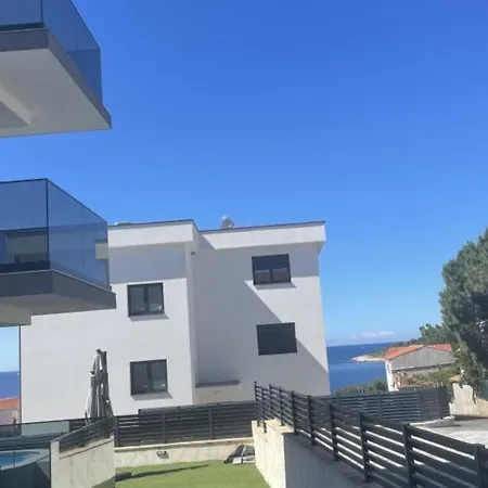 Apartment Rogoznica * Rogoznica (Sibenik-Knin)